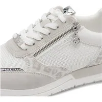 Sneaker Sneaker