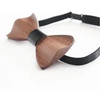 HMF Fliege Holzfliege aus Walnussholz geschwungen, Unikat Herrenaccessoire (1 St) Herren Fliege festlich elegant für Hochzeiten, Business oder Events