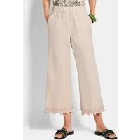 GOLDNER Stoffhose Kurzgröße: Sommerhose mit floraler Spitze Viskosehose mit Rundum-Dehnbund, Eingriffstaschen und 7/8-Länge