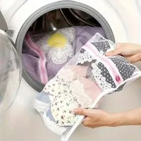 Montegoni Wäschenetz 4 teiliges Wäschenetz Set für Waschmaschine und Reiseaufbewahrung, Schützt empfindliche Kleidung beim Waschen durch dickes Mesh Material