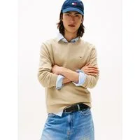 Tommy Jeans Rundhalspullover TJM SLIM ESSENTIAL LIGHT SWEATER mit Flag-Patch