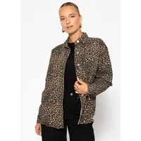 SASSYCLASSY Blusenjacke Hemdjacke aus Jeansstoff mit Leo-Print Hemdjacke aus Jeans im Leo Muster mit Metallknöpfen Beige Braun