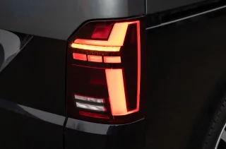 Komplettset abgedunkelte LED-Heckleuchten T6.1 für VW T6 SG