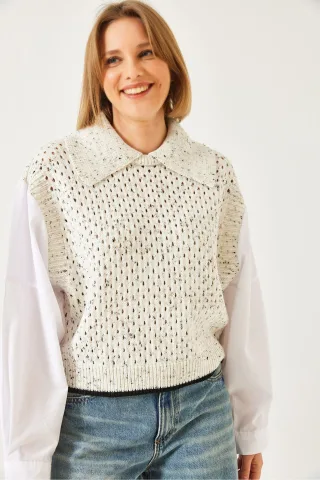 Strickcropped Pullover mit Hemdkragen