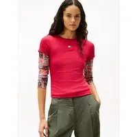 Tommy Jeans Kurzarmshirt TJW SLIM BADGE RIB TEE mit gerippter Struktur