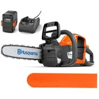 Husqvarna Akku-Kettensäge 225i, 30 cm Schwertlänge, 36V, Leicht, kabellos, 12″ Schiene, 20 m/s, inkl. Akku & Ladegerät