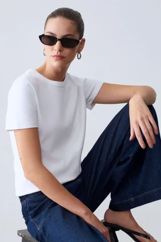 Damen Unifarbene Rundhalsausschnitt T-Shirt