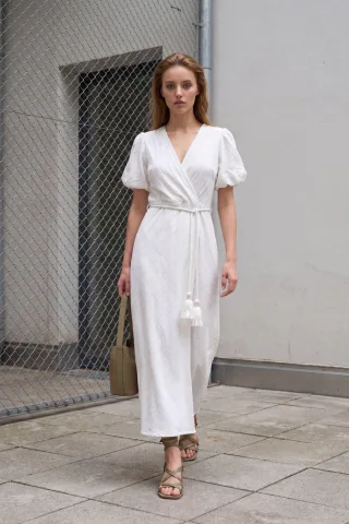 Gürtel-V-Ausschnitt Maxikleid mit Wickeldesign