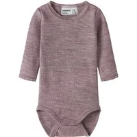 Name It Langarmbody NBFWANG WOOL NEEDLE LS BODY SOLID NOOS aus reiner Merinowolle