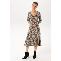 Aniston CASUAL Jerseykleid mit trendfarbenem, grafischen Muster bedruckt - NEUE KOLLEKTION