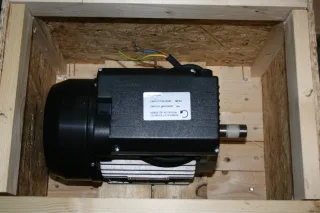 ELMAG E-Motor 2,2KW/3 PS, 2800 U/min, W.: 24mm - 9100453