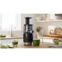 BOSCH Entsafter VitaExtract MESM731M, vitaminschonendes Entsaften, Kaltpresse, 150 W, sehr leise, leichte Reinigung, für hartes Obst und Gemüse, schwarz