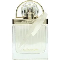 Chloé Eau de Parfum Love Story, mit Zedernholz in der Basisnote