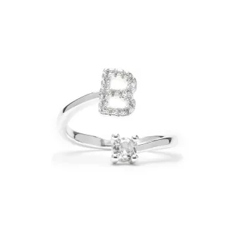 Luxenter Ring mit funkelndem Zirkonia, silberfarben – Alphabet