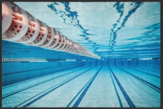 Fussmatte Schwimmen 6061 | Größe: 60 cm x 45 cm
