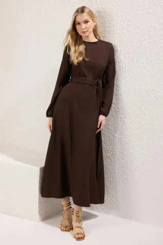 Langes, gerades Damen-Hijab-Kleid für Freizeit und Alltag