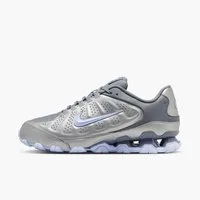 Nike Sportswear Nike Reax 8 SL Sneaker inspiriert vom Design des Nike Shox