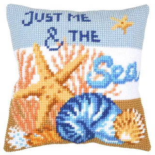 Kreuzstichkissen "Just me & the sea"