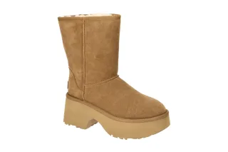 UGG 1158310 Damen Winterstiefel Classic Short New Heights braun Chestnut