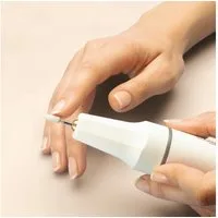 PETER BAUSCH Maniküre-Pediküre-Set Handliches Maniküre-/Pediküregerät, 0301