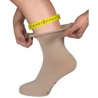 Fußgut Gesundheitssocken "Sensitiv Elegant Socken" feine Strickung, druckfreier Rollbund (1-Paar) keine Druckstellen, da extrem dehnbar, venenfreundlich, antibakteriell