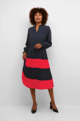 Kleid Feminine blue red