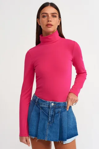Damen Slim Fit Rollkragen-Jerseybluse