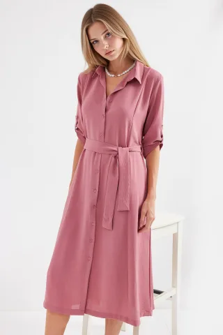 Texturiertes Midikleid mit Schleife