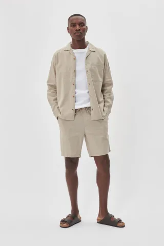 Overshirts Gerade Passform beige