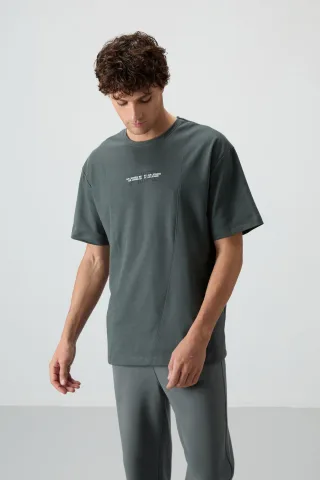Übergrößen T-Shirt aus bedruckter Baumwollmischung