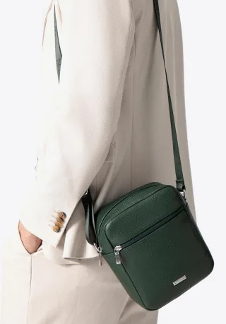Wittchen Herren-Umhängetasche, klein, aus grünem Öko-Leder