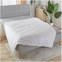 TRAUMSCHLAF Baumwollbettdecke Sommer, Füllung: 100% Baumwolle, perfekte Sommerdecke aus natürlichem Material