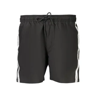 Schwarz