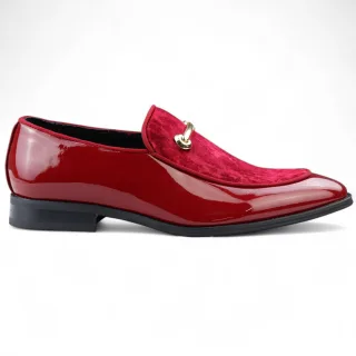 Elegante rote Slipper für Herren mit Lederfutter und Samt-Schlupfschuhen
