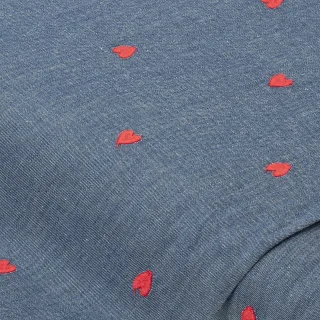 Leichter Jeansstoff (Hemdenjeans) „Herzen“, bestickt, jeans/rot