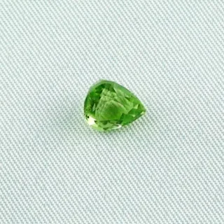 2,10 ct Peridot Tropfenschliff Chrysolith Edelstein Schmuckstein