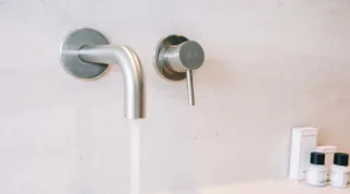 JEE-O Slimline Wand-Waschtischarmatur 90, edelstahl gebürstet, 800-1510 800-1510