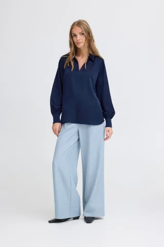 Blau