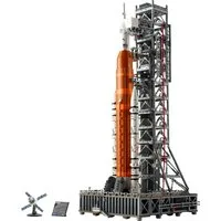 LEGO® Icons 10341 NASA Artemis Startrampe Spielbausteine, (Set, 3601 St., Set)