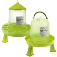 GarPet Wasserspender Geflügel Futterautomat und Tränke Set mit Füßen Hühner Wasser Tränke