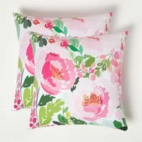 Homescapes Dekokissen Gartenkissen Blumen rosa-grün – 2er-Set Outdoor Kissen 45 x 45 cm