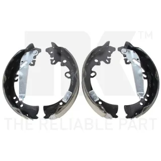 NK Bremsbackensatz hinten Toyota Fortuner Hilux