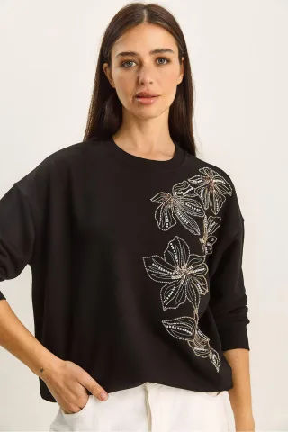 Blumenverziertes Sweatshirt mit Rundhalsausschnitt und entspannter Passform