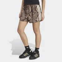 adidas Originals Shorts STN für Erwachsene geeignet, enger Schnitt, aus Polyester