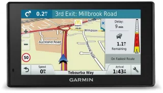 Garmin DriveSmart 51 LMT-D EU [5" 46 Länderkarten Lifetime] schwarz