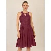 Apart Cocktailkleid mit Cut-Out-Rücken