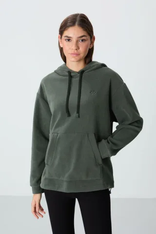 Übergroßer Plüsch-Hoodie mit Stickerei