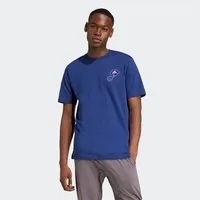 adidas Sportswear T-Shirt LOUNGE VERBIAGE CIRCLE GRAPHIC lockere Passform, mit sportlichem Grafikprint, ohne Verschluss