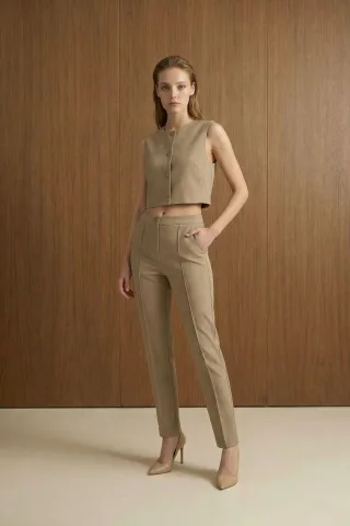 Crew-Neck Crop-Top und Hohe Taille Hose Zweiteiliges Set