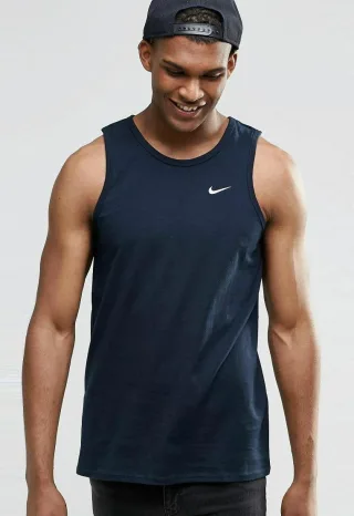 Nike Gestickter Swoosh Herren Sportweste Tank Top in Navy